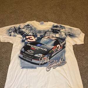 Vintage Dale Earnhardt Sr. NASCAR #3 Goodwrench T-Shirt XL